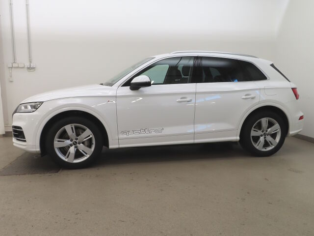 AUDI Q5 2021 55 TFSI e quattro S tronic Electrified Edition