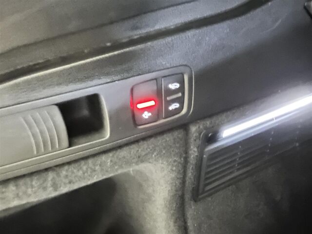 Audi Q5 2021 55 TFSI e quattro S tronic Electrified Edition, 1-omisteinen huippu varusteilla!