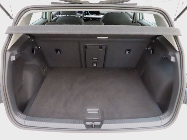 Volkswagen Golf 2021 1,0 TSI 81 kW