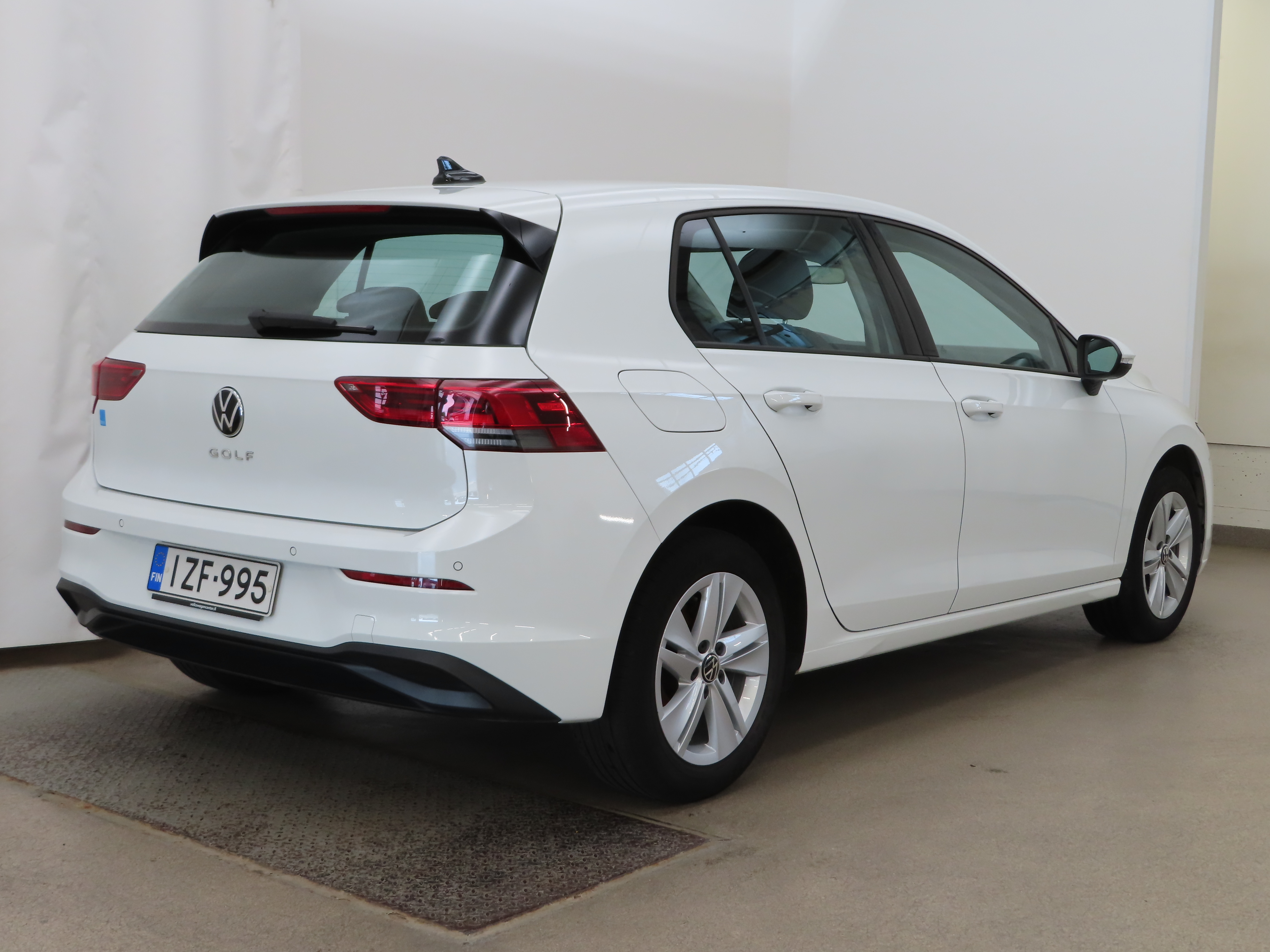Volkswagen Golf 1,0 TSI 81 kW 2021, kuva 4/11