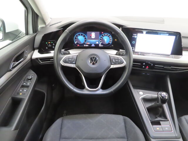 Volkswagen Golf 2021 1,0 TSI 81 kW