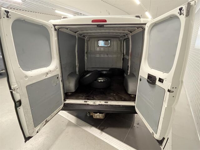 CITROEN Jumper 2020 BlueHDi 120 35 L2H1, 1-omisteinen, alv.väh.kelpoinen!