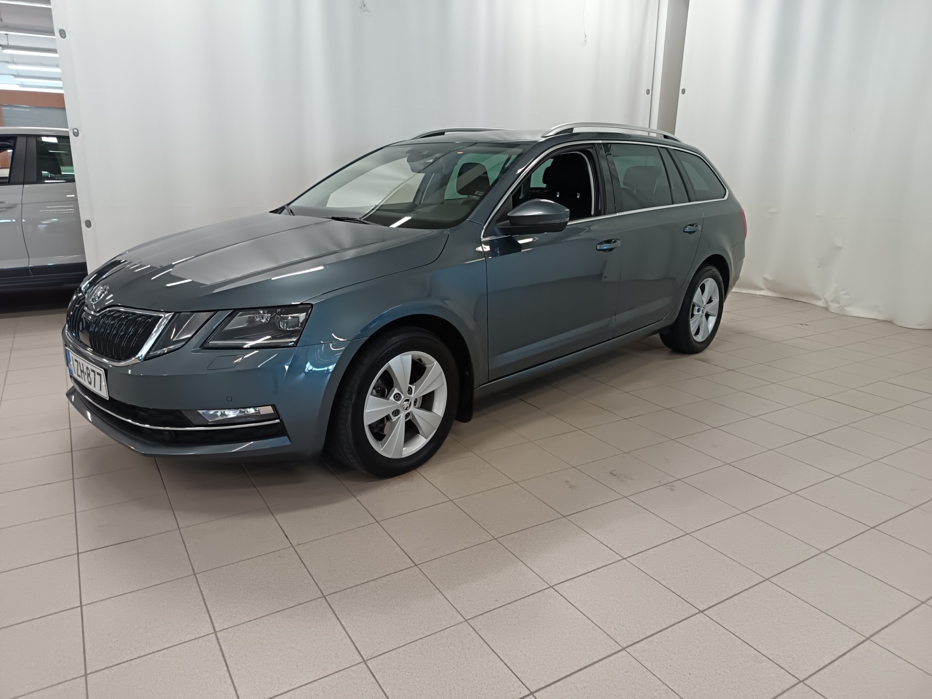 Skoda Octavia 2020, kuva 2/35