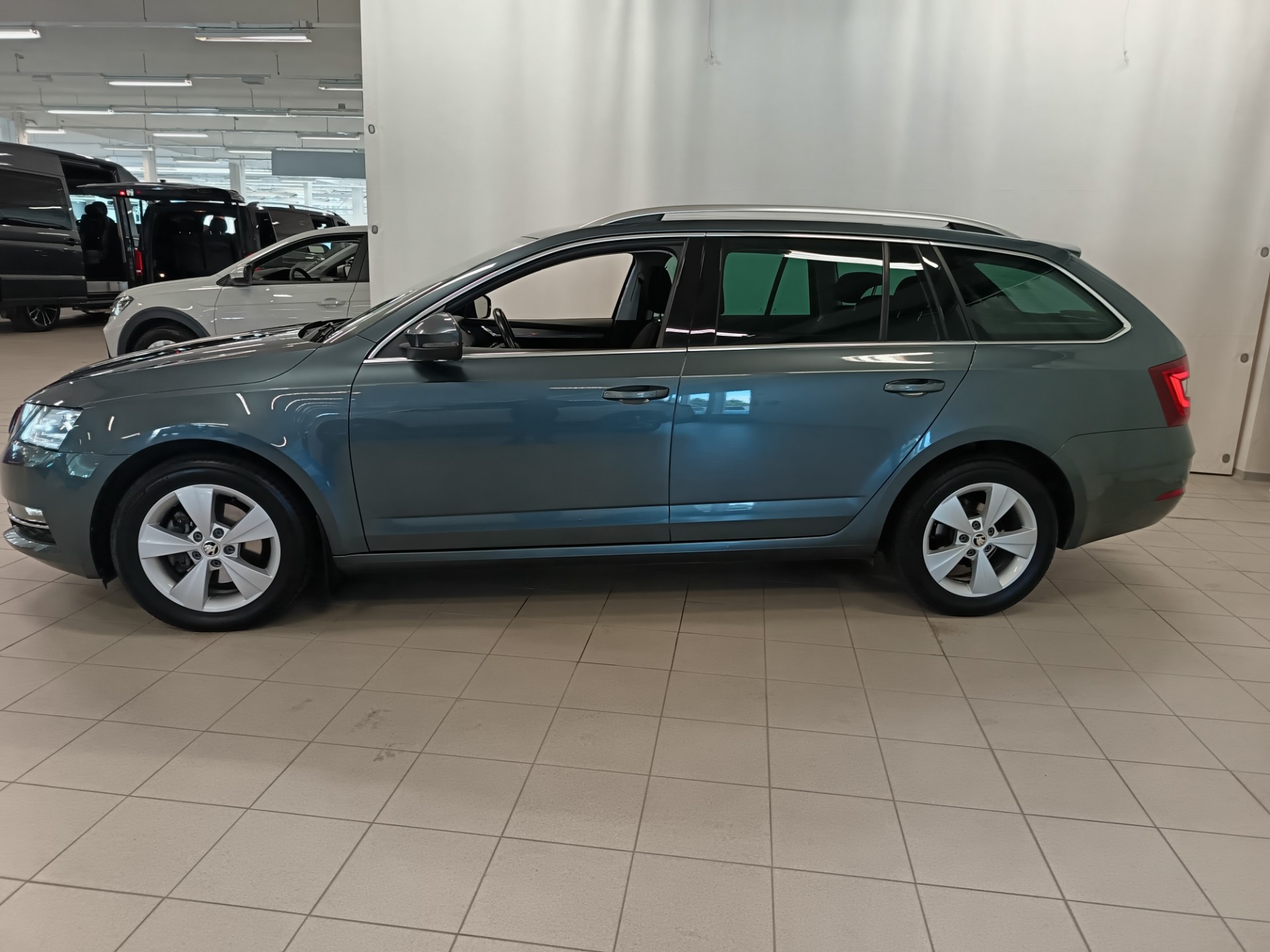 Skoda Octavia 2020, kuva 4/35