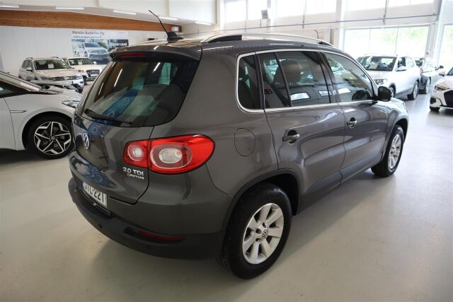 VOLKSWAGEN Tiguan 2011 Sport & Style 2,0 TDI 103 kW (140 hv) 4MOTION DSG-automaatti