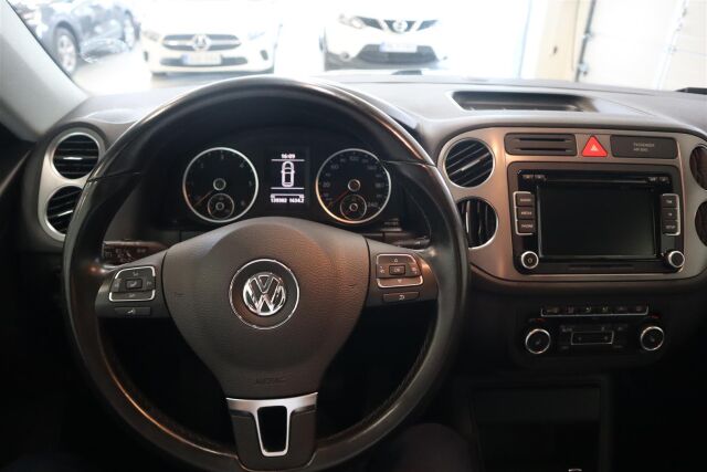 VOLKSWAGEN Tiguan 2011 Sport & Style 2,0 TDI 103 kW (140 hv) 4MOTION DSG-automaatti