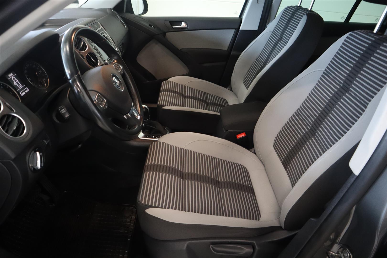 Volkswagen Tiguan 2011, kuva 7/25