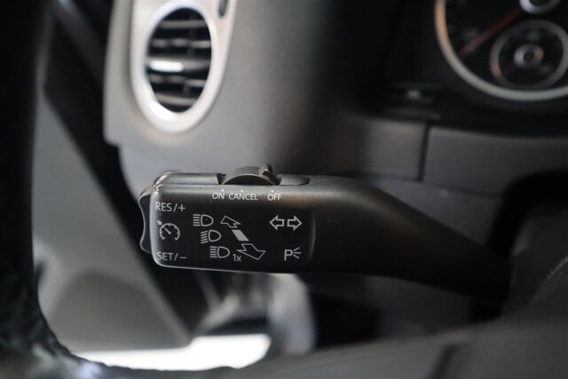 VOLKSWAGEN Tiguan 2011 Sport & Style 2,0 TDI 103 kW (140 hv) 4MOTION DSG-automaatti