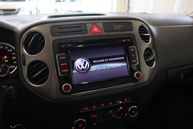 VOLKSWAGEN Tiguan 2011 Sport & Style 2,0 TDI 103 kW (140 hv) 4MOTION DSG-automaatti