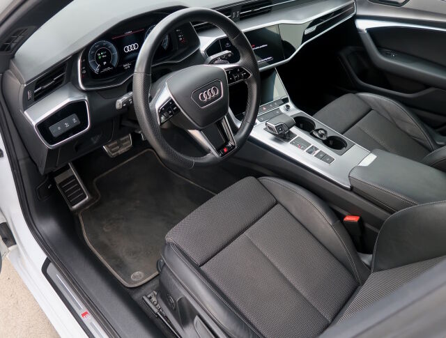 Audi A6 2022 Avant Business Sport 50 TFSI e quattro S-tronic Electrified Edition