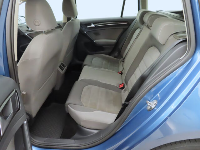 VOLKSWAGEN Golf 2013 Variant Highline 1,4 TSI 103 kW 140 hv BlueMotion Technology DSG-automaatti