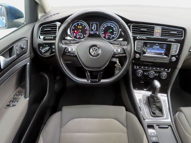 VOLKSWAGEN Golf 2013 Variant Highline 1,4 TSI 103 kW 140 hv BlueMotion Technology DSG-automaatti