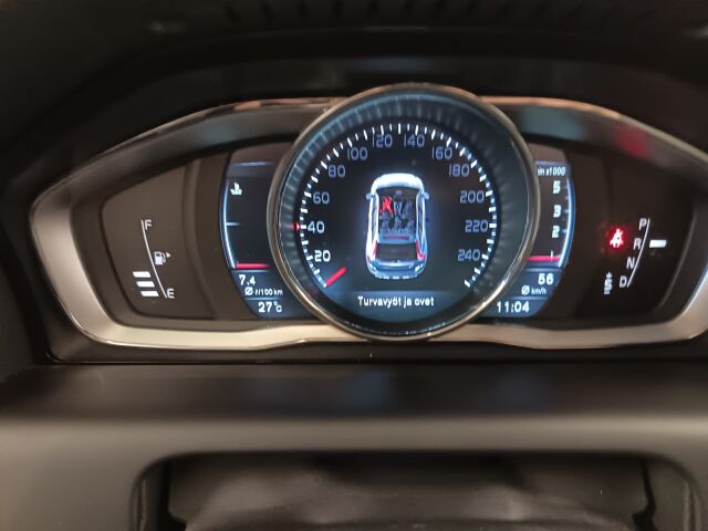 VOLVO XC60 2016 D4 AWD Summum aut**OIKHEIN KOMIA PELI OIKIALLA MOOTTORILLA**