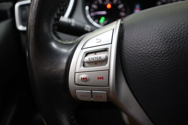 NISSAN Qashqai 2016 DIG-T 115 Acenta 2WD Xtronic E6 Safety Pack Connect