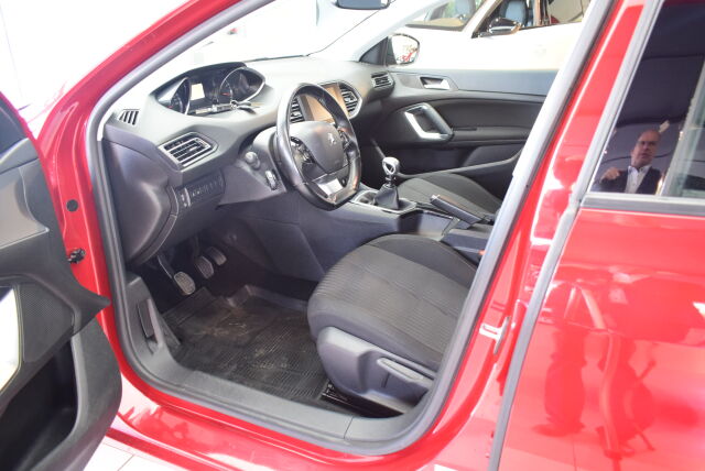 PEUGEOT 308 2016 Active PureTech 130