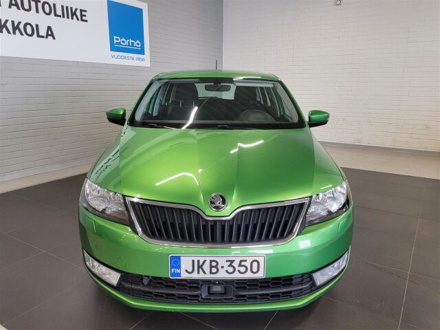 SKODA Rapid 2016 Spaceback 1,2 TSI 90 Ambition DSG Aut. | Vakionopeudensäädin | Parkktitutka |
