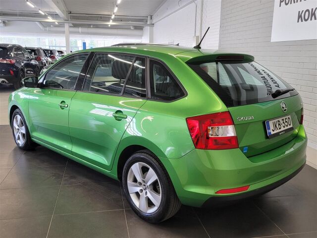 SKODA Rapid 2016 Spaceback 1,2 TSI 90 Ambition DSG Aut. | Vakionopeudensäädin | Parkktitutka |