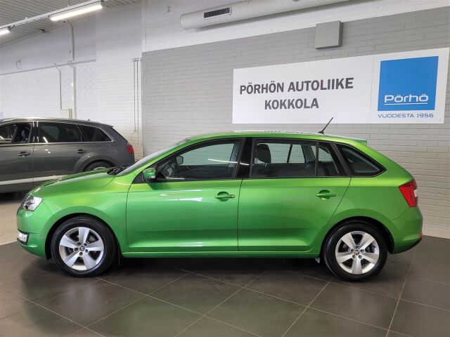 SKODA Rapid 2016 Spaceback 1,2 TSI 90 Ambition DSG Aut. | Vakionopeudensäädin | Parkktitutka |
