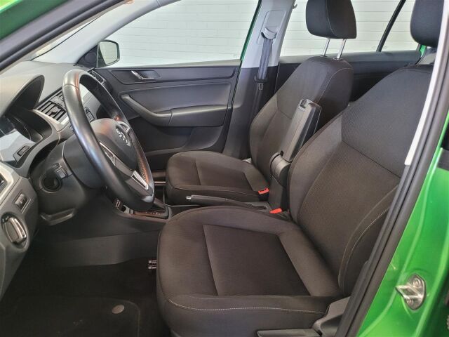 SKODA Rapid 2016 Spaceback 1,2 TSI 90 Ambition DSG Aut. | Vakionopeudensäädin | Parkktitutka |
