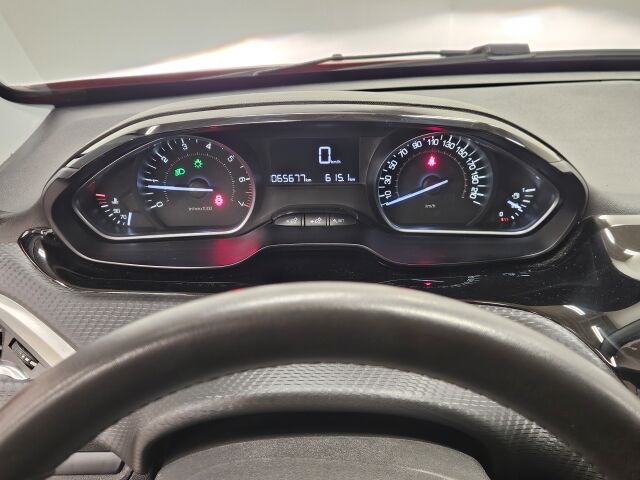 PEUGEOT 2008 2016 Vision VTi 82