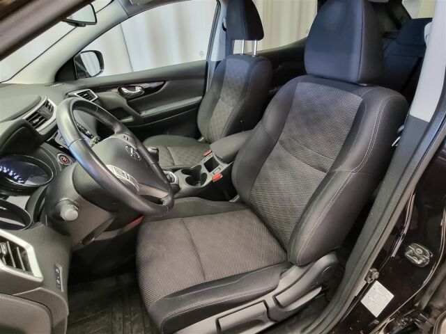 NISSAN Qashqai 2017 DIG-T 115 N-Connecta 2WD 6M/T