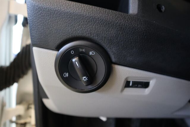 VOLKSWAGEN Transporter 2017 umpipakettiauto Lyhyt 2,0 TDI 62 kW  ALV-vähennyskelpoinen!