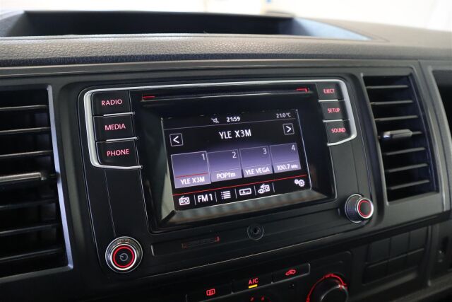 VOLKSWAGEN Transporter 2017 umpipakettiauto Lyhyt 2,0 TDI 62 kW  ALV-vähennyskelpoinen!