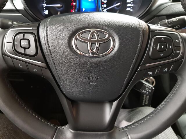 TOYOTA Avensis 2017 1,8 Valvematic Active Edition Touring Sports Multidrive S *LÖYTÖ! / VÄHÄN AJETTU!*