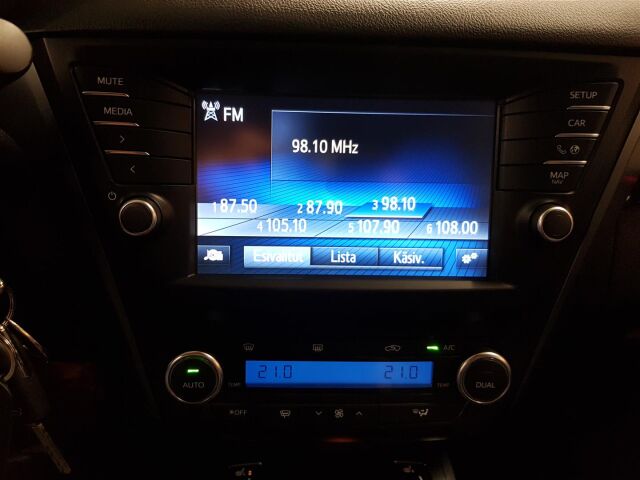 TOYOTA Avensis 2017 1,8 Valvematic Active Edition Touring Sports Multidrive S *LÖYTÖ! / VÄHÄN AJETTU!*