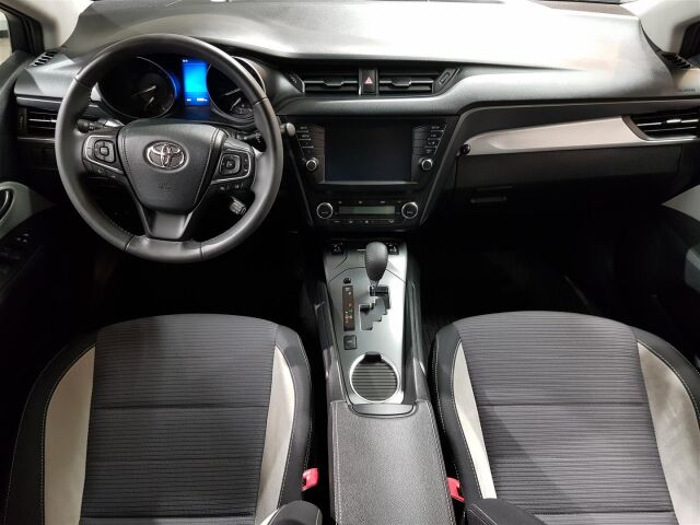 TOYOTA Avensis 2017 1,8 Valvematic Active Edition Touring Sports Multidrive S *LÖYTÖ! / VÄHÄN AJETTU!*