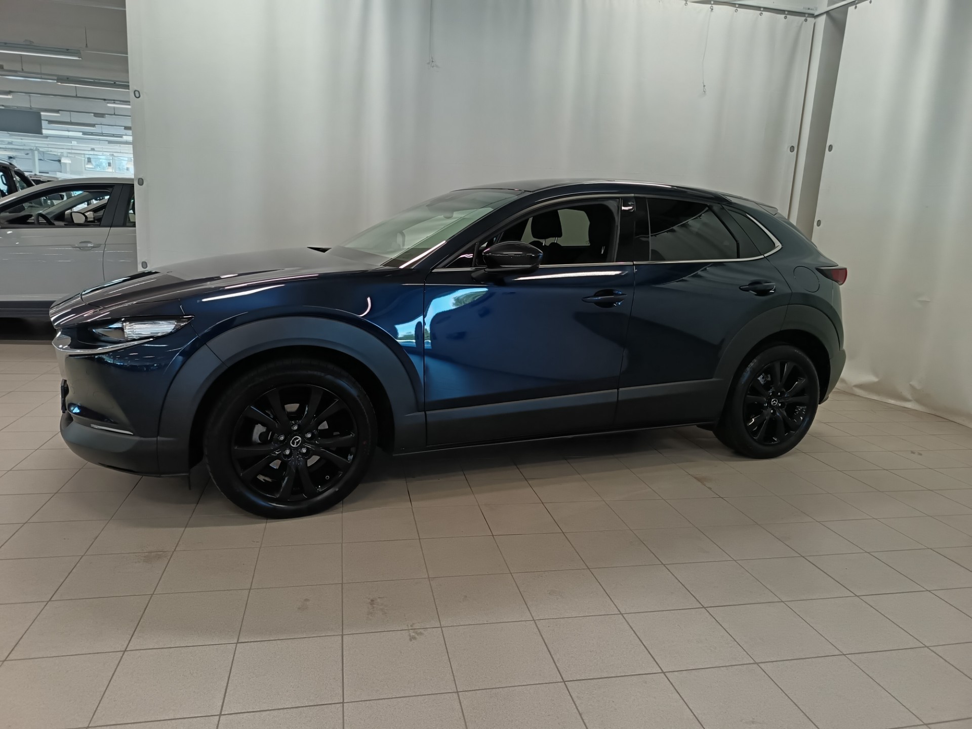 Mazda CX-30 2022, photo 4/30