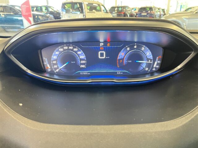 PEUGEOT 3008 2017 Allure PureTech 130 Automaatti, hyvät varusteet! Hieno yksilö!