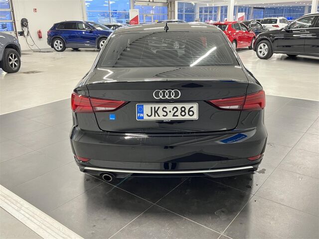 AUDI A3 2018 Sedan Pro Business Sport Edition 1,6 TDI 85 kW S tronic, hyvillä varusteilla!
