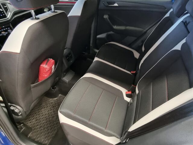 VOLKSWAGEN T-Roc 2018 Sport 2,0 TDI SCR 110 kW (150 hv) 4MOTION DSG  *Vetokoukku/ACC/Webasto/Navi *