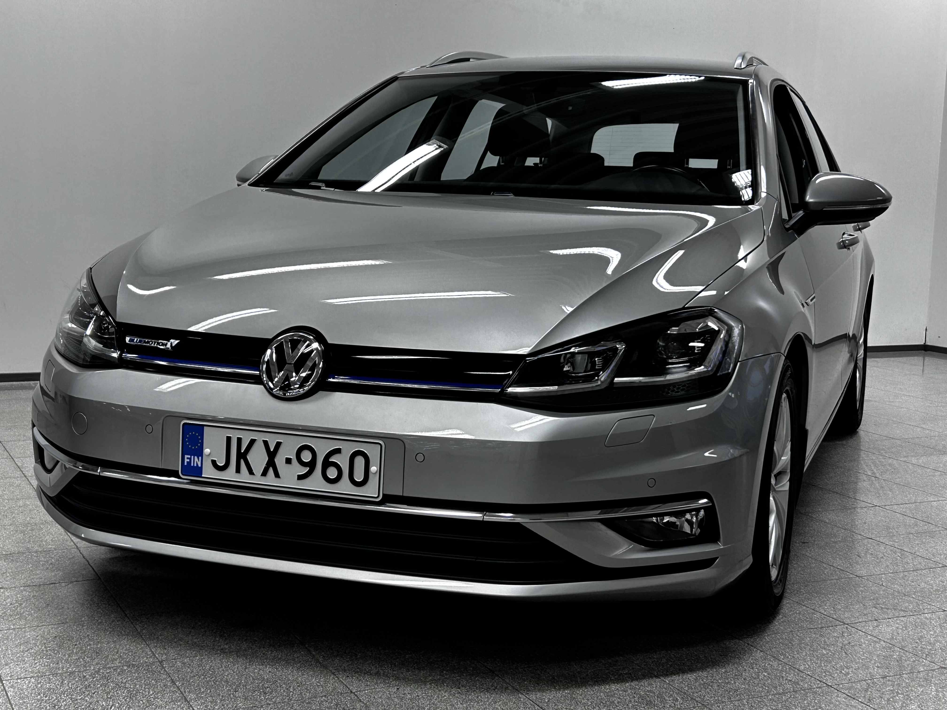 Volkswagen Golf 2018, photo 2/21
