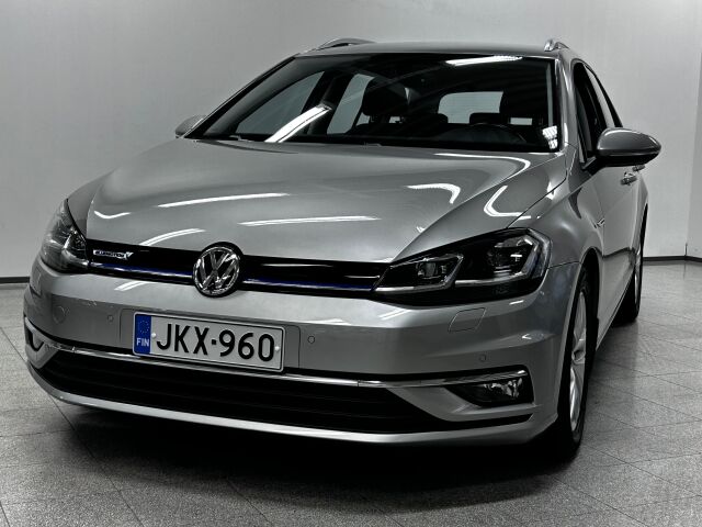 VOLKSWAGEN Golf 2018 Variant Highline 1,5 TSI EVO 96 kW (130 hv) BLUEMOTION DSG-automaatti