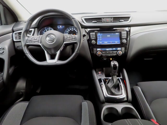 Nissan Qashqai 2018 DIG-T 115 N-Connecta 2WD Xtronic