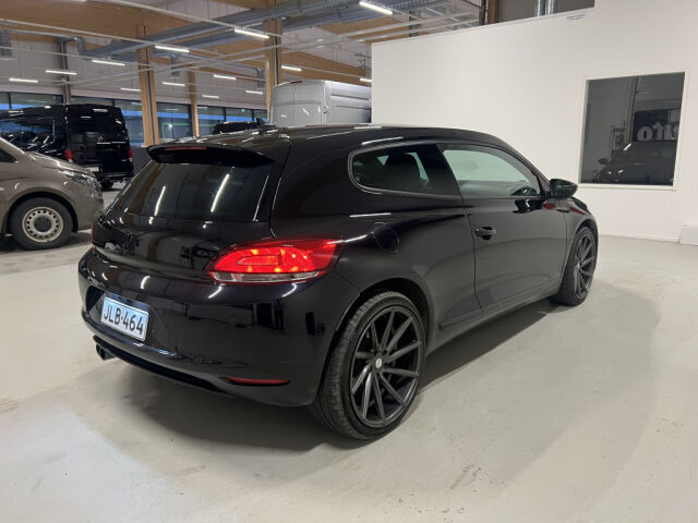 VOLKSWAGEN SCIROCCO 2011 Sport Black Edition 2,0TFSI 210HV Aut *UNIIKKI! *19" Vossen *Cognac nahkaverhoilu *Panoraama *Dynaud