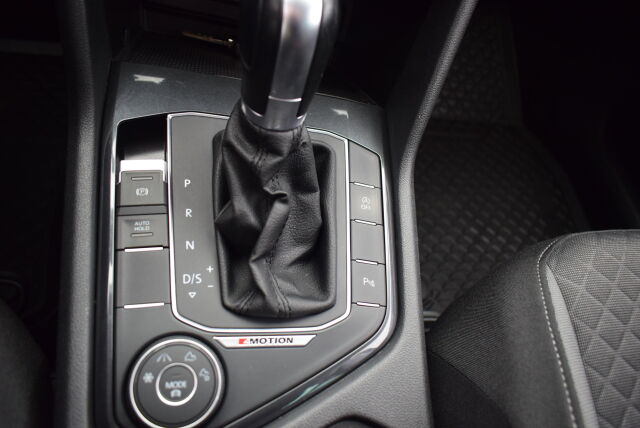 VOLKSWAGEN Tiguan 2019 Comfortline 2,0 TDI SCR 110 kW (150 hv) 4MOTION DSG-automaatti