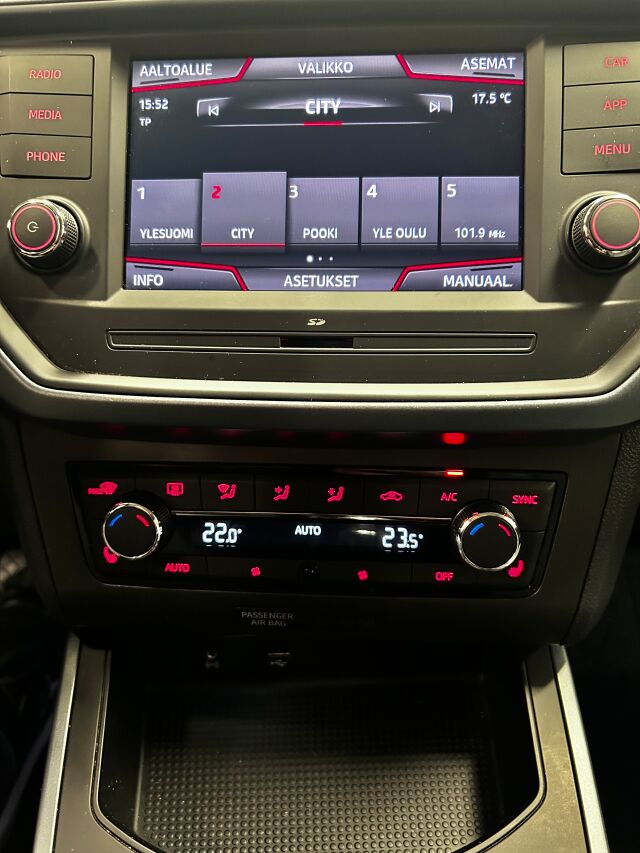SEAT Arona 2019 1,0 EcoTSI 115 Design Edition DSG Vähän ajettu ja hyvin huollettu.