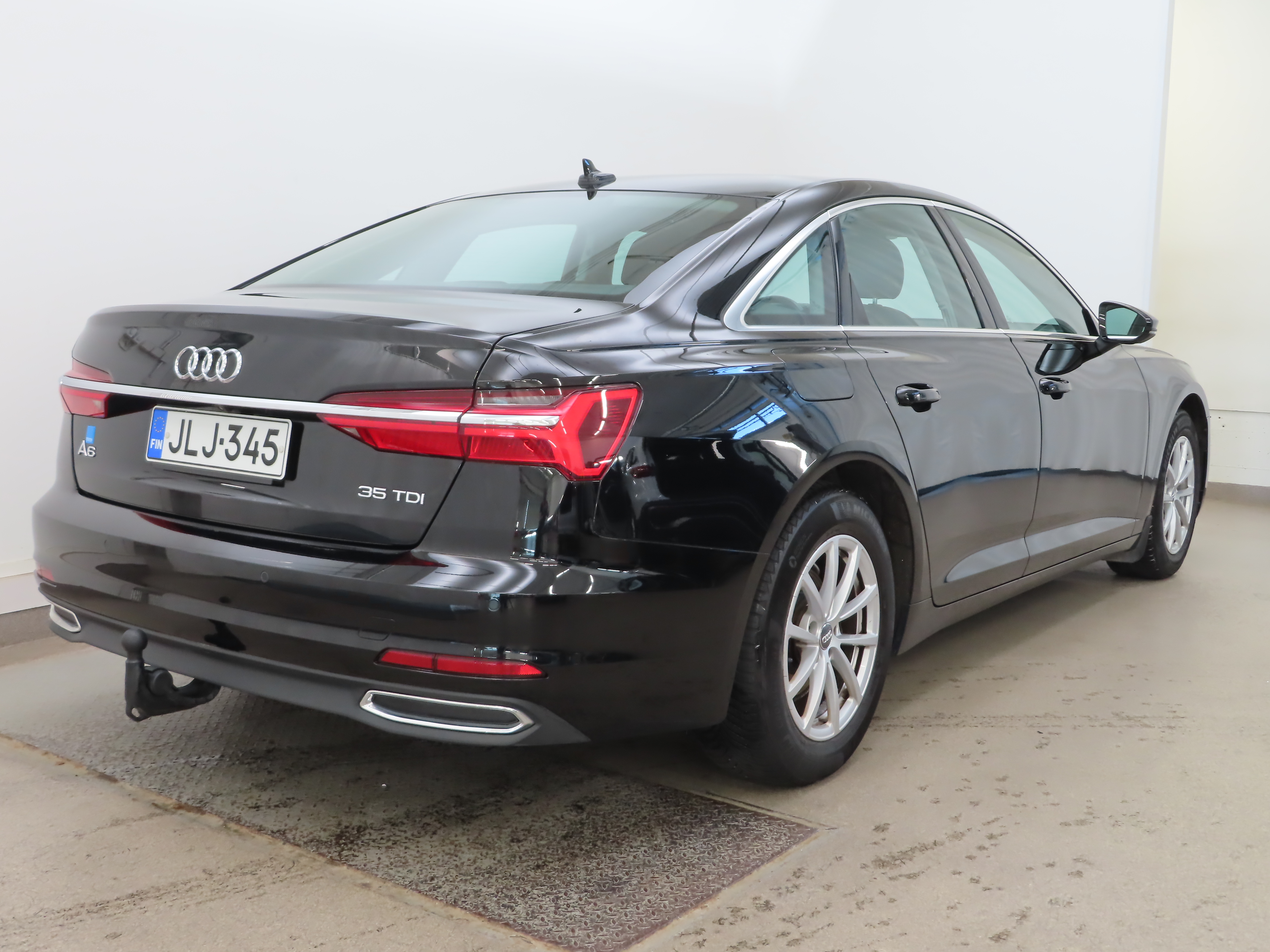 Audi A6 2019, kuva 3/9