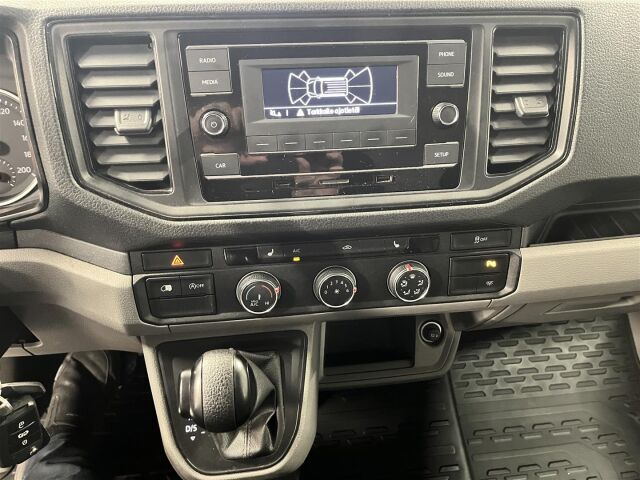 VOLKSWAGEN Crafter 35 2020 35 PRO -umpipakettiauto 2,0 TDI 103 kW 8at, korkea katto, 3640. 1-omisteinen!