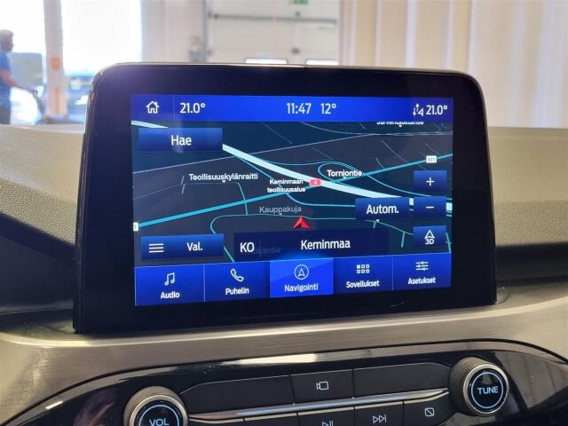 FORD Kuga 2020 1,5 EcoBlue 120hv A8 FWD Titanium Launch Edition / Koukku / ACC / Keyless / Webasto / P-Kamera