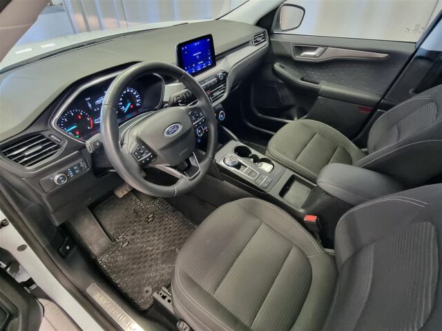 FORD Kuga 2020 1,5 EcoBlue 120hv A8 FWD Titanium Launch Edition / Koukku / ACC / Keyless / Webasto / P-Kamera