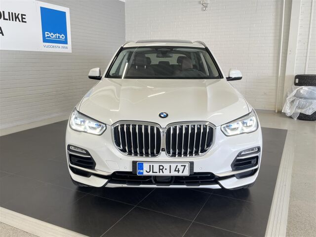 BMW X5 2020 G05 xDrive45e A * Hyvillä varusteilla oleva näyttävä yksilö*