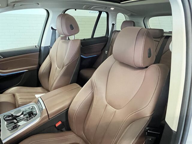 BMW X5 2020 G05 xDrive45e A * Hyvillä varusteilla oleva näyttävä yksilö*
