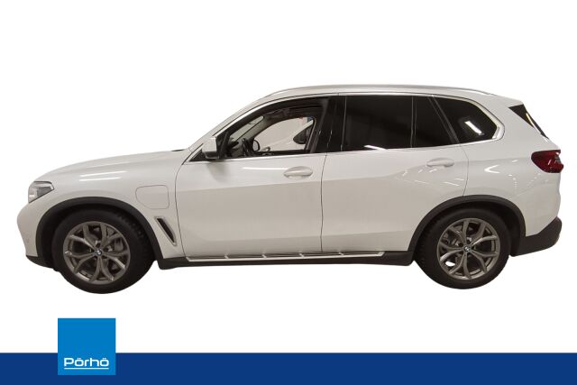 BMW X5 2020 G05 xDrive45e A * Hyvillä varusteilla oleva näyttävä yksilö*