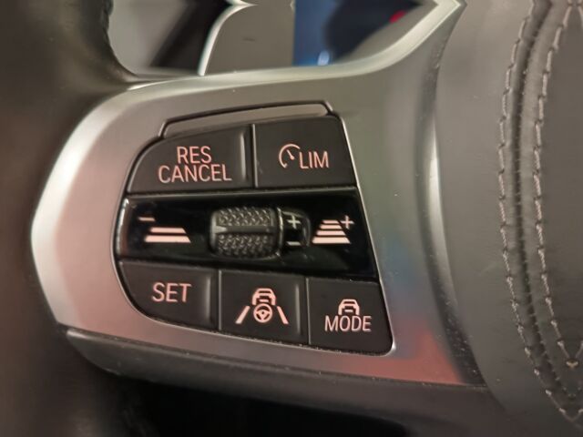 BMW X5 2020 G05 xDrive45e A * Hyvillä varusteilla oleva näyttävä yksilö*