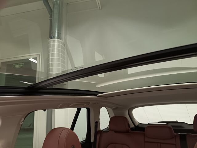 BMW X5 2020 G05 xDrive45e A * Hyvillä varusteilla oleva näyttävä yksilö*