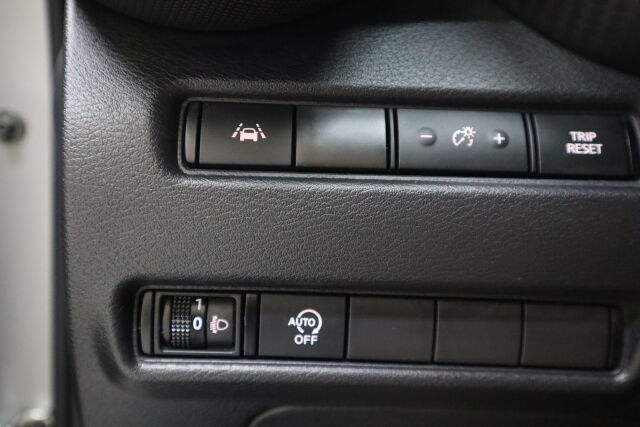 NISSAN Juke 2021 DIG-T 117HP 6MT Acenta Comfort Pack + Navi